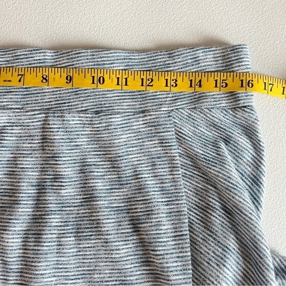 Lou & Grey Women's Thin Maxi Length Skirt Blue and White Stripe Size Medium - Picture 4 of 8